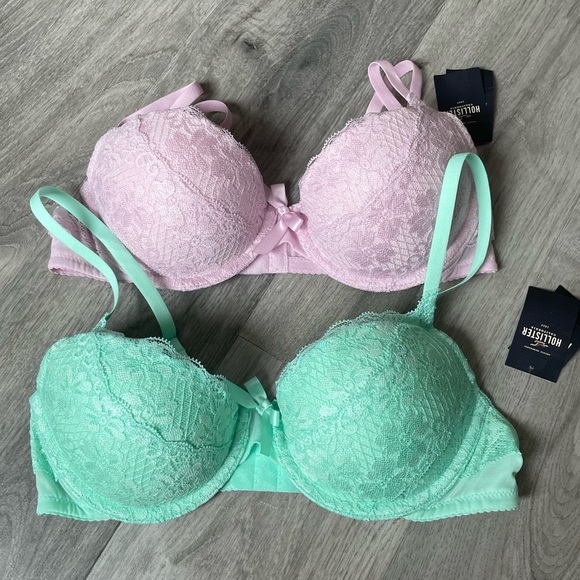 🌟SALE🌟NWT Hollister Gilly Hicks Lace Push Up Balconet Bras Set of 2 - Picture 2 of 11